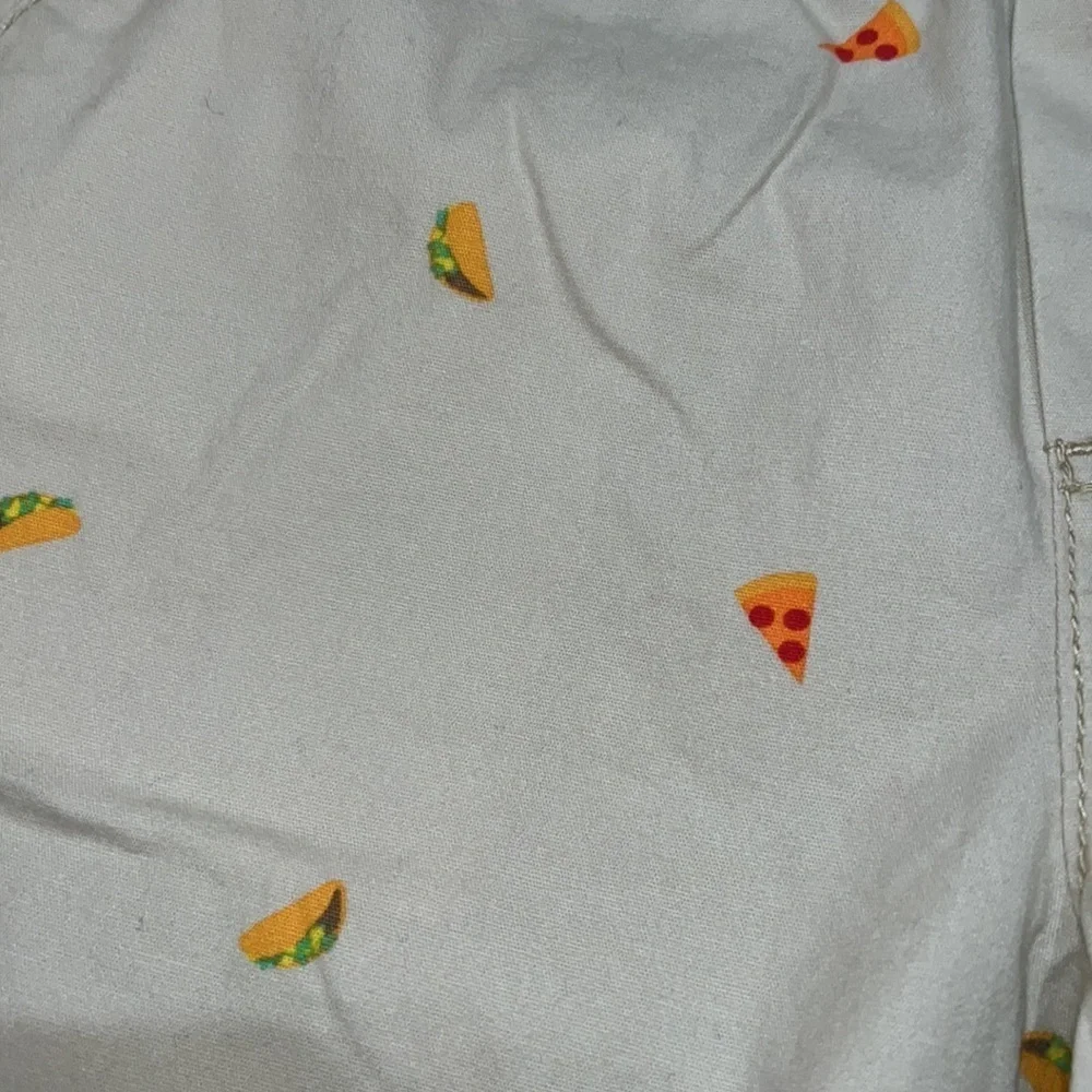 Osh kosh kids khaki elastic waist pull on pizza and taco shorts size 10 nWT